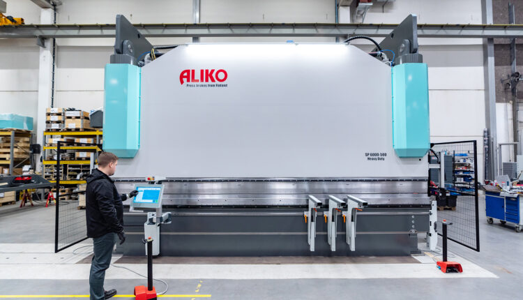 Choose the right fit for your production with the Aliko press brake configurator Logo