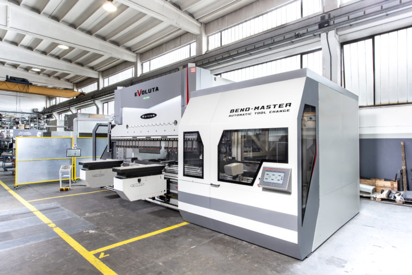 Warcom Bend-Master automatic tool changer